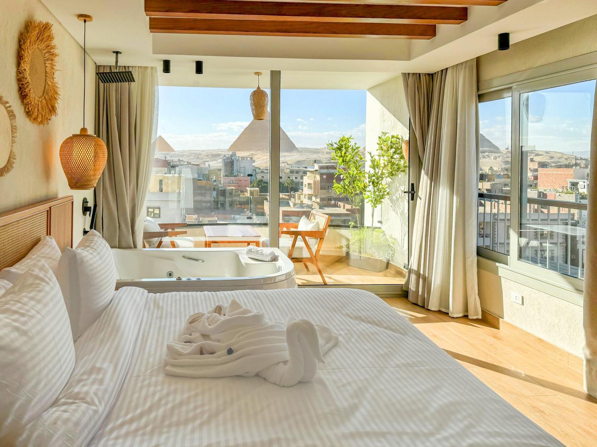 Galaxy Pyramids View Inn Kafrat al Jabal Exterior photo