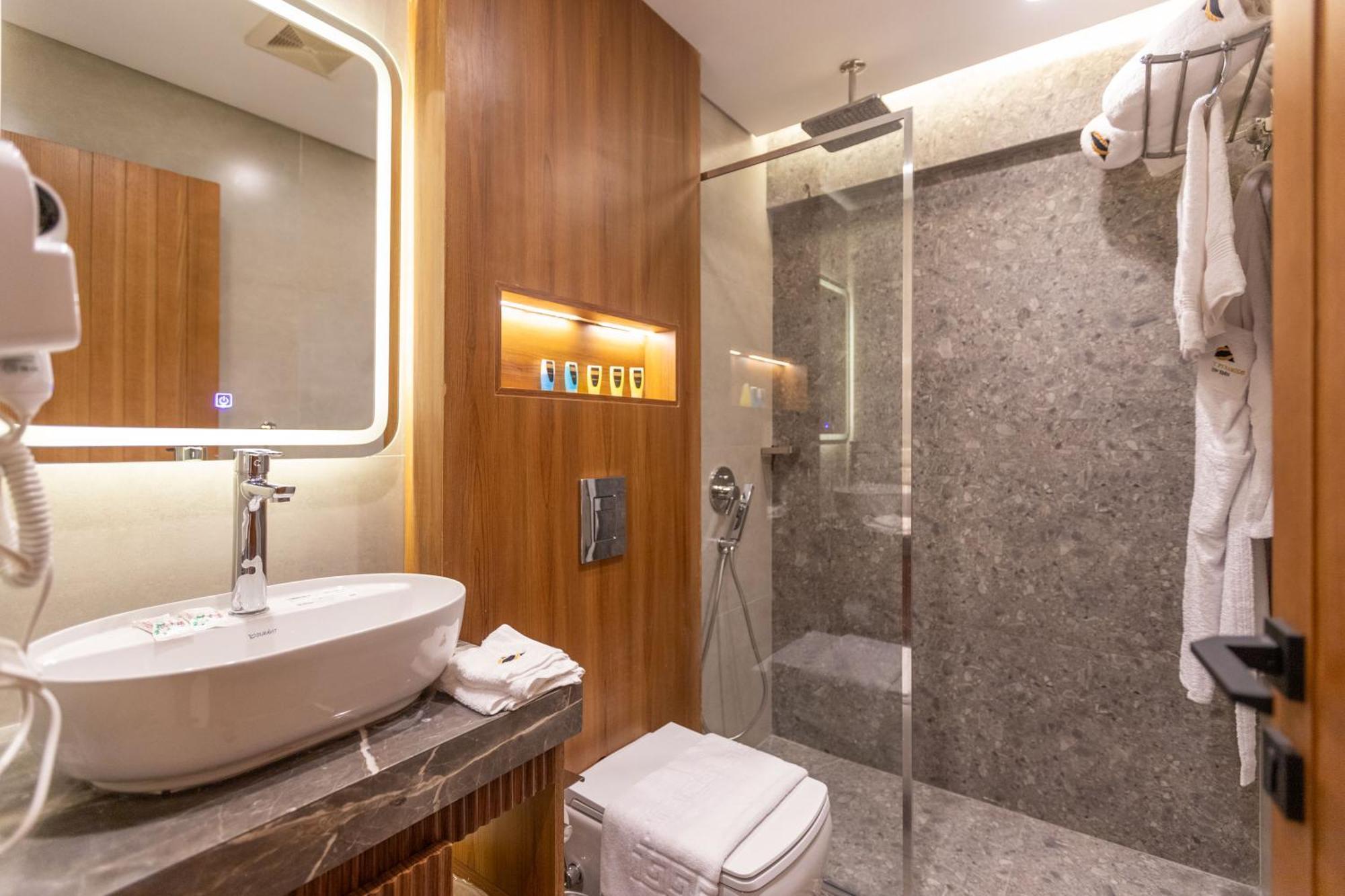 Galaxy Pyramids View Inn Kafrat al Jabal Exterior photo