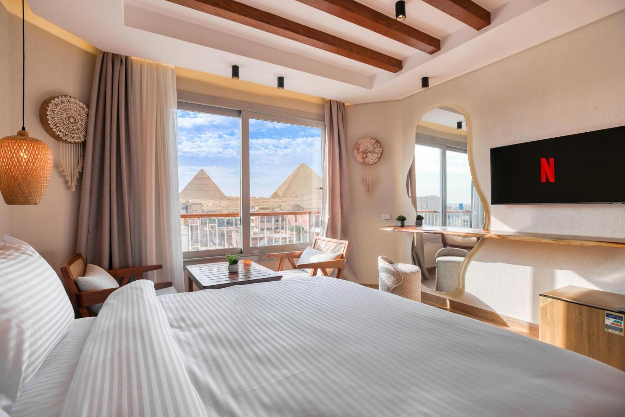 Galaxy Pyramids View Inn Kafrat al Jabal Exterior photo