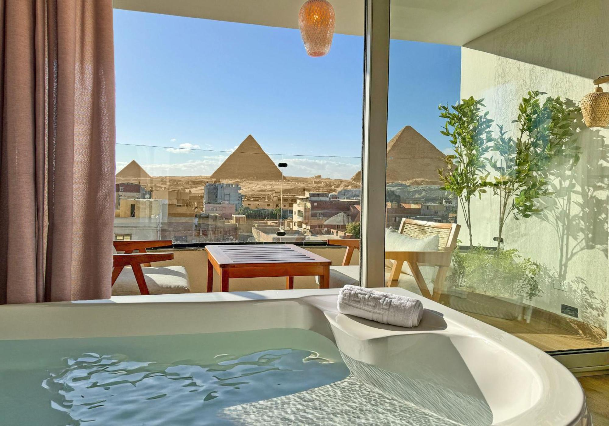 Galaxy Pyramids View Inn Kafrat al Jabal Exterior photo
